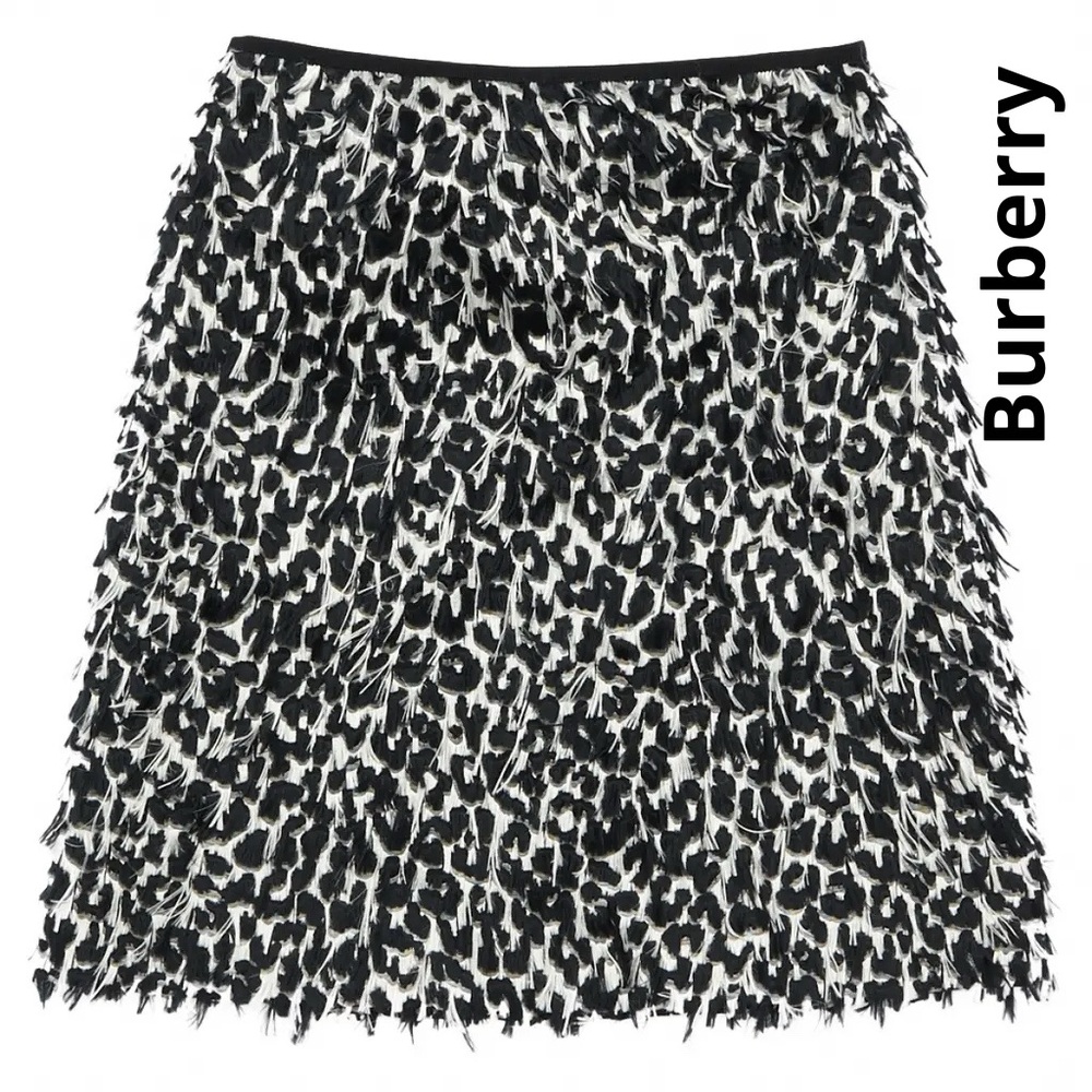 Burberry Prorsum Black and White Leopard Skirt.EU(IT)44/US 8. Retails $500 New!